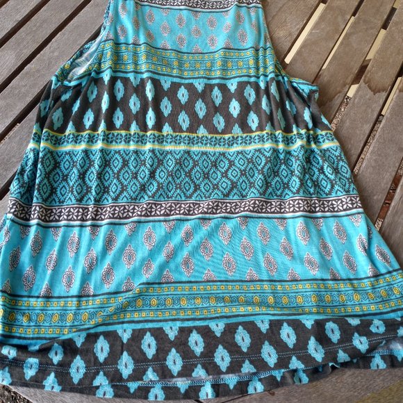 women's pattern tank top - Picture 2 of 2